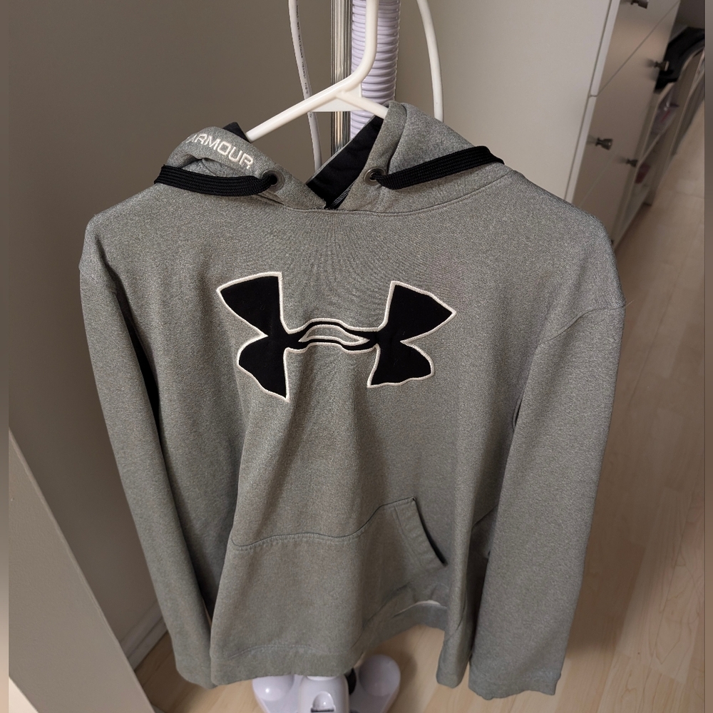 Under Armour Sweater XL